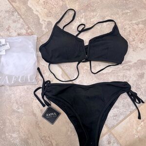 ZAFUL- BIKINI- NEVER WORN- LARGE